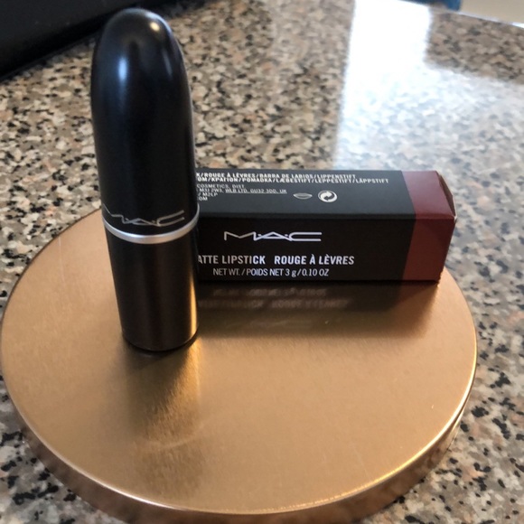 ✨Host Pick✨M.A.C Matte Lipstick 💄 - Picture 4 of 5